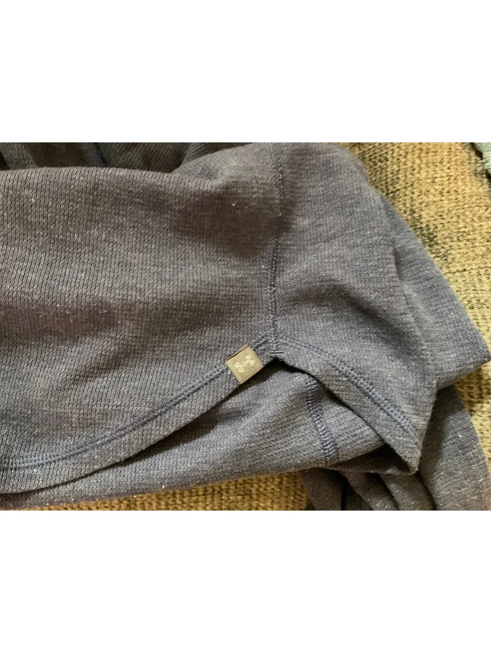 Under Armour, pullover hoodie - Picture 3 of 4